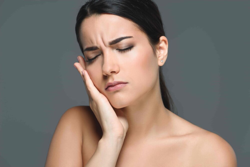 TMJ Disorders and Jaw Pain: When to Seek Dental Treatment
